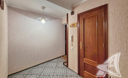 Купить 4-комнатную квартиру, Брест, Центр, ул. Краснознаменная. Фото 3