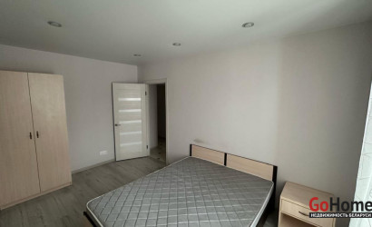 Снять 3-комнатную квартиру на сутки, Белоозерск, ул. Строителей, 13/1. Фото 4