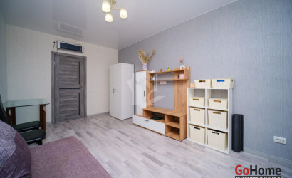 Купить 2-комнатную квартиру, Юхновка, Славянская ул., 45. Фото 1