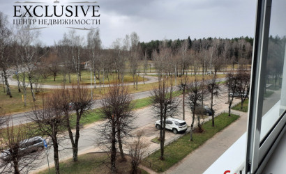 Купить 4-комнатную квартиру, Новополоцк, Калинина ул., 20. Фото 1