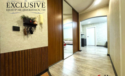 Купить 4-комнатную квартиру, Новополоцк, Молодежная ул., 128. Фото 1