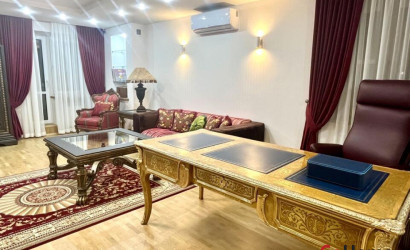 Купить 4-комнатную квартиру, Минск, Денисовская ул., 6 (Ленинский район). Фото 1