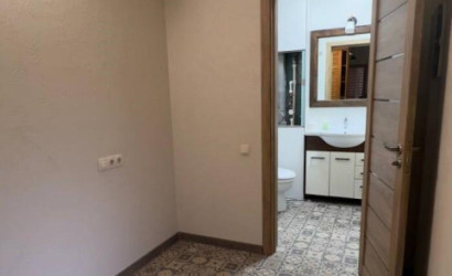 Купить 4-комнатную квартиру, Витебск, Октябрьский проезд, 11. Фото 4