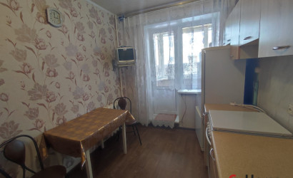 Купить 1-комнатную квартиру, Новополоцк, Парковая ул., 16. Фото 5