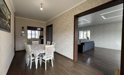 Купить коттедж, Брест, Бехтерева, 10 соток. Фото 9