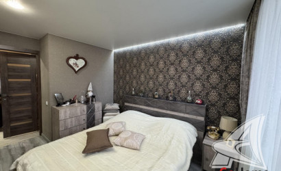 Купить 3-комнатную квартиру, Тельмы-1, , . Фото 12