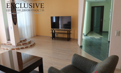 Купить 5-комнатную квартиру, Новополоцк, Коласа ул., 22. Фото 4