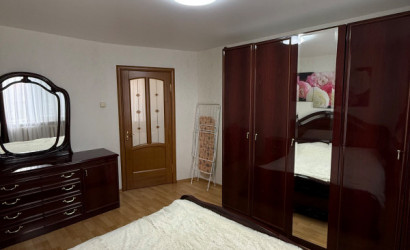 Купить 3-комнатную квартиру, Ошмяны, Ул Школьная 8. Фото 2