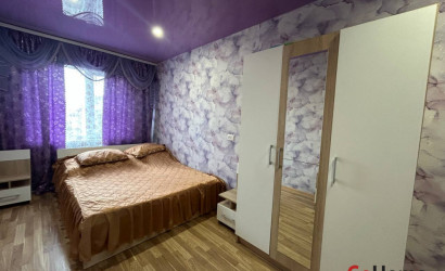 Снять 3-комнатную квартиру на сутки, Новолукомль, Энергетиков, 18. Фото 4