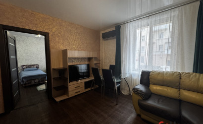 Купить 3-комнатную квартиру, Витебск, Урицкого, 17. Фото 8