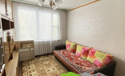 Купить 3-комнатную квартиру, Слоним, Ершова ул., 50. Фото 1