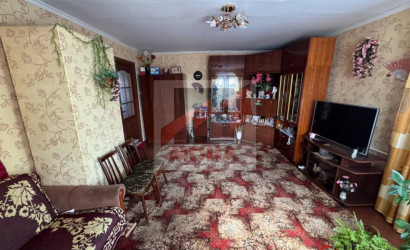 Купить коттедж, Тюхиничи, ул. Мотыкальская, 16 соток. Фото 1