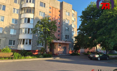 Купить 2-комнатную квартиру, Петриков, Бумажкова ул., 72. Фото 2