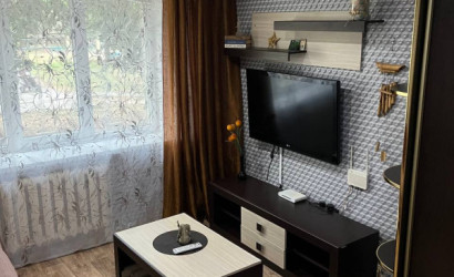 Снять 1-комнатную квартиру на сутки, Светлогорск, Интернациональная 73. Фото 1