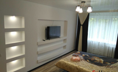 Снять 1-комнатную квартиру на сутки, Могилев, бульвар Днепровский, д. 48. Фото 4