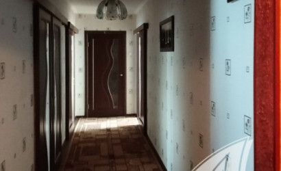 Купить 3-комнатную квартиру, Беловежский, , . Фото 15