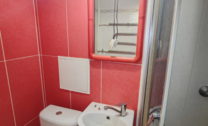 Купить 1-комнатную квартиру, Гацук, Заводская. Фото 3