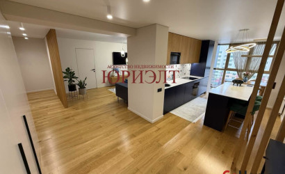 Купить 3-комнатную квартиру, Гродно, Курчатова, 45. Фото 1