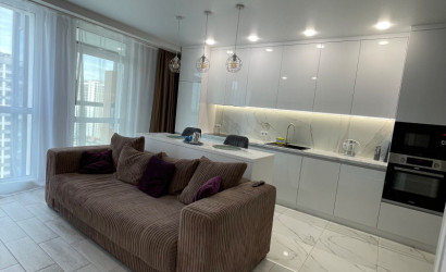 Снять 3-комнатную квартиру на сутки, Минск, ул. Игоря Лученка, д. 5 (Октябрьский район). Фото 1