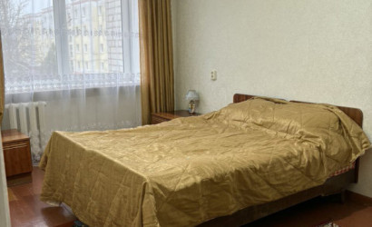 Купить 3-комнатную квартиру, Барановичи, Энтузиастов, 36. Фото 2