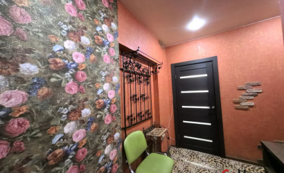 Купить 3-комнатную квартиру, Витебск, Урицкого, 17. Фото 1