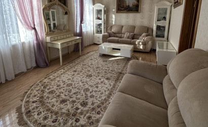 Купить дом, Минск, Мирная ул., 1, 8 соток. Фото 1