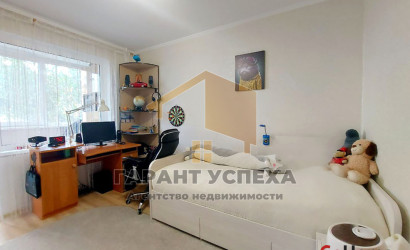 Купить 3-комнатную квартиру, Брест, ул. Дубровская, д. . Фото 1