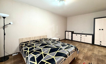 Снять 1-комнатную квартиру, Минск, ул. Парниковая, д. 9. Фото 1