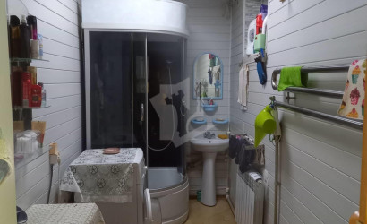 Купить дом, Петришки, 18 соток. Фото 11