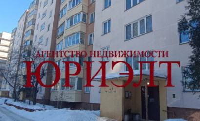 Купить 3-комнатную квартиру, Жлобин, м-н 3-й, 15. Фото 1