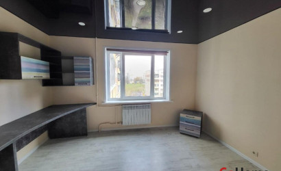 Купить 4-комнатную квартиру, Витебск, Чкалова ул., 52. Фото 5