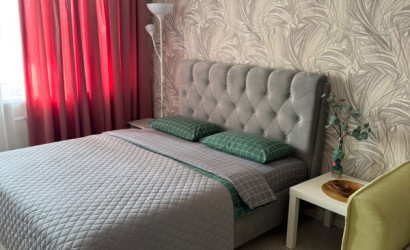 Снять 1-комнатную квартиру на сутки, Боровляны, Троицкая, 43. Фото 1