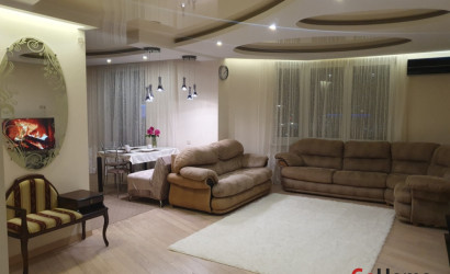 Снять 3-комнатную квартиру, Минск, ул. Маяковского, д. 15. Фото 1