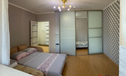 Снять 1-комнатную квартиру на сутки, Жлобин,  17 м-он, дом 16. Фото 1