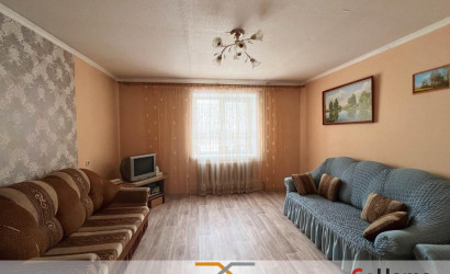 Купить 3-комнатную квартиру, Слуцк, Богдановича 1-й пер., 41. Фото 1