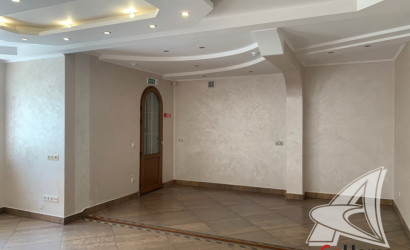 Продажа торгового помещения, Брест, Центр,  174 кв.м.. Фото 3