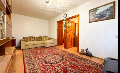 Купить 4-комнатную квартиру, Минск, Ангарская ул., 10/2(Заводской район). Фото 2