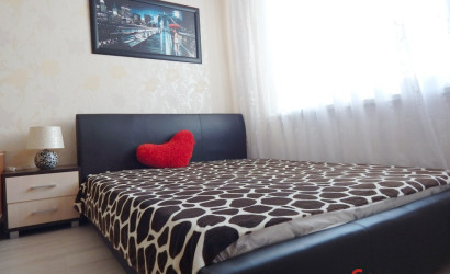 Снять 2-комнатную квартиру на сутки, Жлобин, мкр 16 дом 19. Фото 1