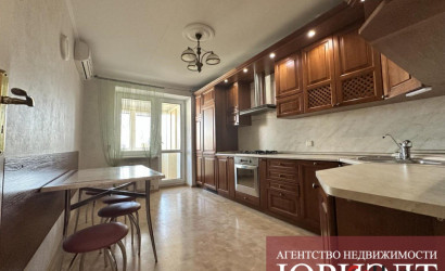 Купить 3-комнатную квартиру, Брест, ул. Халтурина, д. . Фото 1