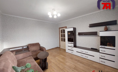 Купить 3-комнатную квартиру, Смолевичи, 50 Лет Октября ул., 15. Фото 3