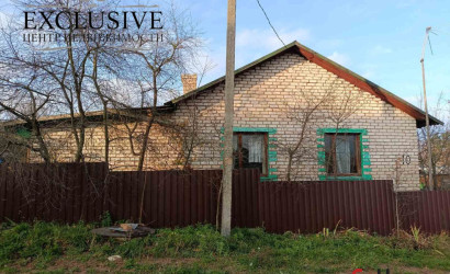 Купить дом, Янушковичи, Молодежная ул., 10, 25 соток. Фото 1