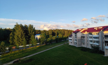 Купить 3-комнатную квартиру, Нарочь, Октябрьская 21-64. Фото 7