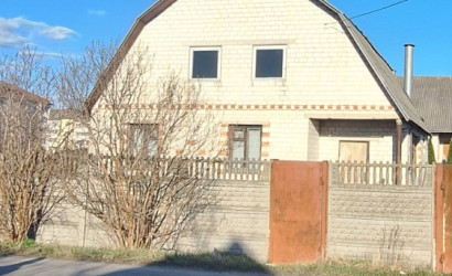 Купить дом, Березки, 70 лет Великого Октября, 1, 16 соток. Фото 1