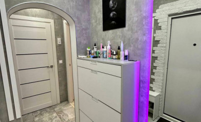 Купить 2-комнатную квартиру, Витебск, Петруся Бровки д-7 к-2. Фото 1