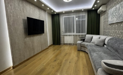 Купить 4-комнатную квартиру, Гомель, Мазурова, 83. Фото 3