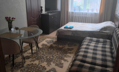 Снять 1-комнатную квартиру на сутки, Могилев, пер. Базный, д. 4. Фото 3