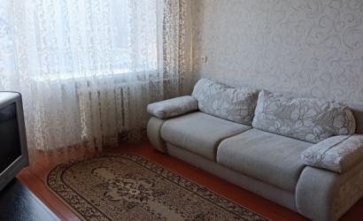 Снять 2-комнатную квартиру на сутки, Щучин, Островского 12 . Фото 1