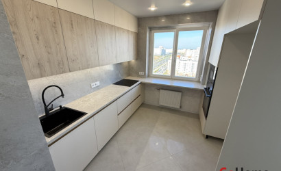 Купить 3-комнатную квартиру, Гродно, Валентины Макаровой, 2А. Фото 2