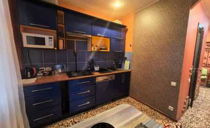 Купить 3-комнатную квартиру, Витебск, Урицкого, 17. Фото 1