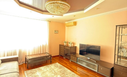 Снять 2-комнатную квартиру на сутки, Минск, просп. Независимости, д. 168/1 (Первомайский район). Фото 1